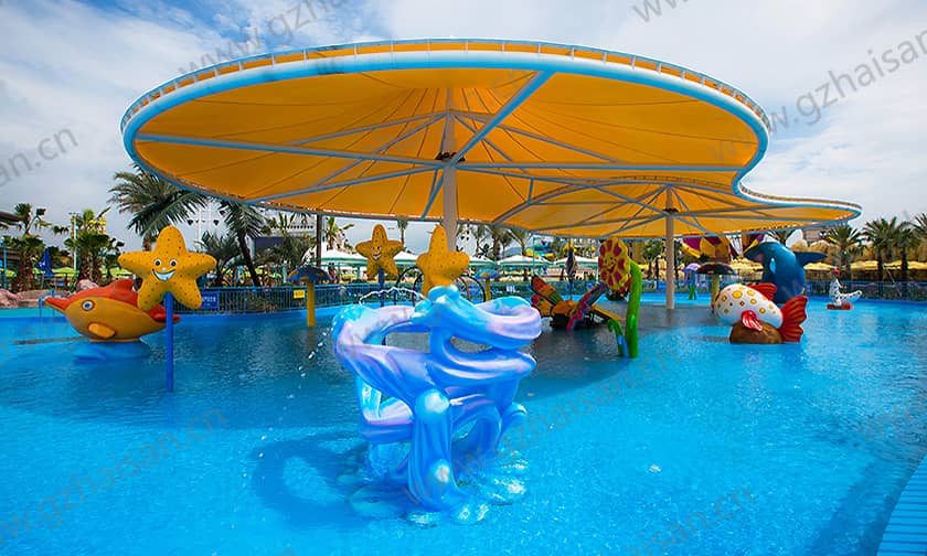 浙江宁波大目湾阿拉的海水上乐园小谐游乐场戏水小品