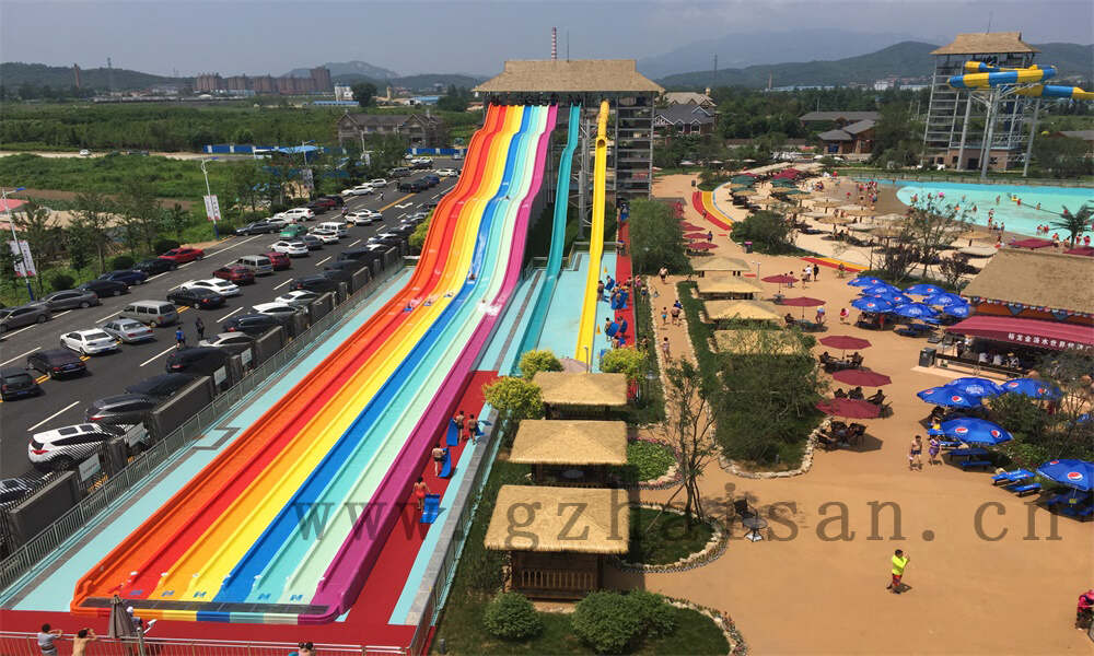 水上乐园设备的两种定位需求